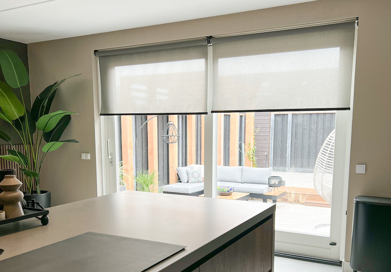 roller blinds for doors